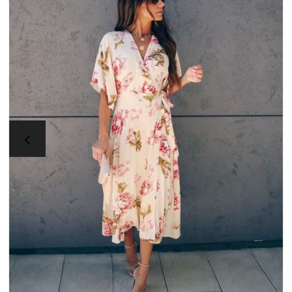 Vici Strawberry Fields Kimono wrap dress